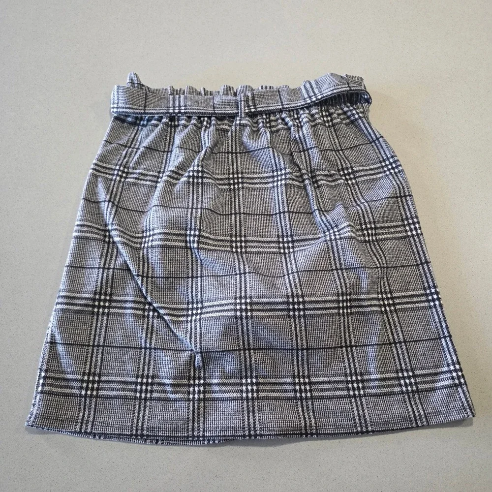 Downeast Plaid Button Front Paperbag Waist Mini Skirt Black White XL‎